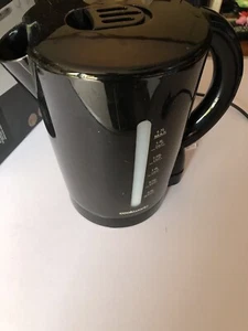 black electric kettle - Picture 1 of 5