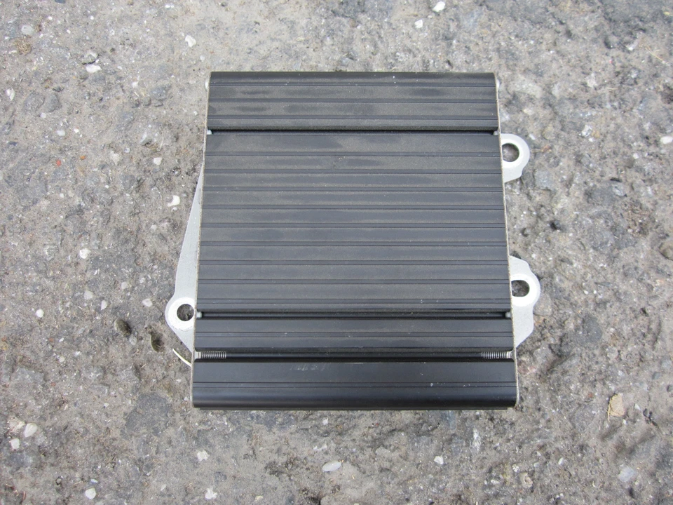 dp80808 Chrysler Town Country 2011 2012 2013 2014 2015 Power Inverter Control Mo - Image 1 of 4