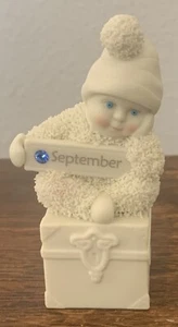 Snowbabies Dept 56- A Smile To Treasure- Sapphire Swarovski Crystal- September - Picture 1 of 4