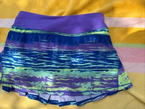Ivivva By Lululemon Set the Pace Pleated Skort Purple Blue Green Girls Sz 10 - Picture 1 of 7
