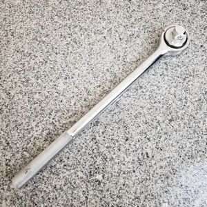 Pittsburgh 17 3/4" Long Drive Ratchet Handle Reversible Drive Size 3/4" - Picture 1 of 9