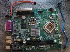 Carte mère DELL E93839 AZ0422 LGA775 + 2 CABLE SATA - Afbeelding 1 van 2