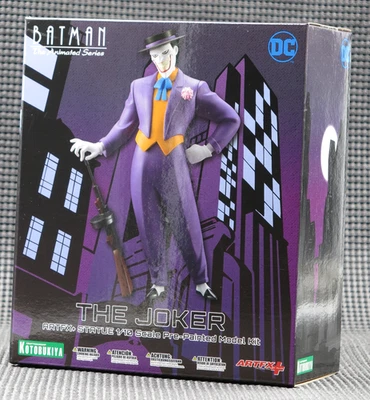 Auténtico Kotobukiya El Guasón Batman: La Serie Animada ArtFX+ 1:10 Estatua Foto 1 de 4