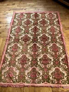 Vintage Pink Velour Embossed Fabric Throw Wall Hanging Rug with Tassles - Picture 1 of 3