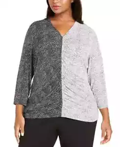 Alfani Plus Size Pebble V Neck Ruched-Front 3/4 Sleeve Top - 2X - Black / White - Picture 1 of 1