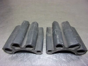 507 A TRIUMPH  THUNDERBIRD SE 1600 2010 OEM  FUEL TANK PADS  RUBBER (TWO) - Picture 1 of 5