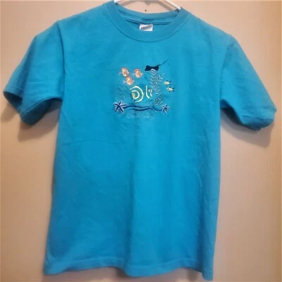 Camiseta azul infantil Anvil con escena náutica/oceánica; talla juvenil grande Foto 1 de 4