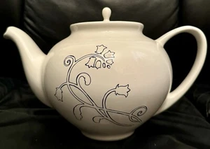 IKEA Teapot Cream with Navy Blue Floral Outlines Swedish Design #10866 Odmjuk - Picture 1 of 10