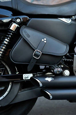  SADDLE BAG RIGHT SIDE FOR HARLEY DAVIDSON SPORTSTER MODELS ITALIAN LEATHER  - Image 1 of 4