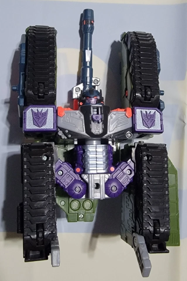 2003 复古变形金刚 Armada Megatron 孩之宝绿色坦克 — 第 1/3 张图片