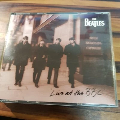 THE BEATLES: Live At The BBC  FAT  > EX/VG+(2CD) - Bild 1 von 2