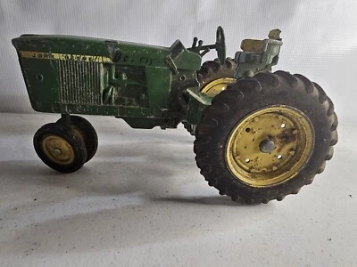1960s John Deere Toy 3020 Tractor by Ertl w cast metal rear wheels - Image 1 of 4