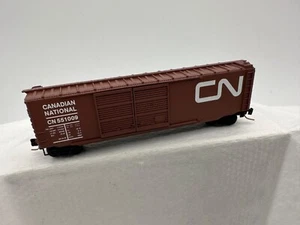 Canadian National, 50' Standard Box Car, Double Doors, Rd# CN 551009 - Picture 1 of 2