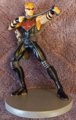 Figura Marvel Hawkeye Disney Store Cake Topper Avengers 3,75" 4"" Foto 1 de 4