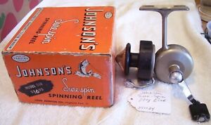 051024 RARE JOHNSON SURE-SPIN REEL READ TAG VERY NICE WORKING