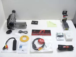 Panasonic Palmcorder PV-DV100D Mini DV Camcorder 18x Zoom + Video Transfer Kit - Picture 1 of 5