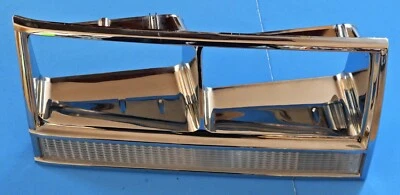 Bisel de faros Lincoln Continental 1984-87 con lámpara de luz de estacionamiento - MUY BONITO - DIESTRO Foto 1 de 4