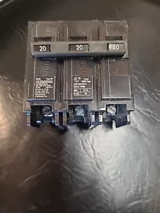 ITE Q320 20 Amp 240 VAC 3 Pole Type QP Plug in Circuit Breaker - Picture 1 of 7