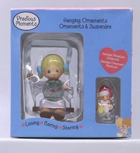 2003 ~ MOMENTOS PRECIOSOS ~ Chica en un columpio y mini adorno extra ~ Nuevo en caja ~ Envío GRATIS - Imagen 1 de 8
