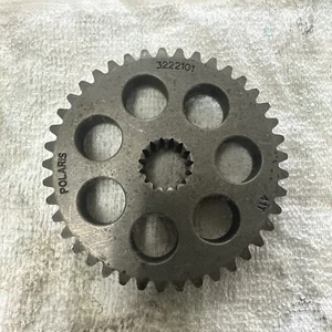POLARIS SNOWMOBILE CHAIN CASE LOWER 41T SPROCKET 3222101 - Bild 1 von 3