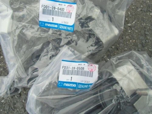 Mazda Rx7 Factory Engine Mount Set  FD31-39-050B &  FD01-39-040D (1993 To 2002) - Image 1 of 1