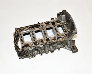 Kurbelgehäuse Motorblock  Unterteil V757899480 5008 1,6 115KW EP6CDT Original  - Picture 1 of 5