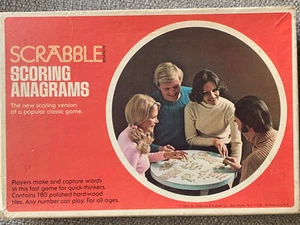 vtg ‘75 Scrabble Scoring Anagram  BOARDLESS GAME word crossword wood 180 tiles - Picture 1 of 5