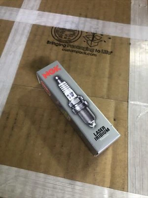 NGK Spark Plug ILFR6GE Laser Iridium 4212 Boat Engine Mercury Verado 889246Q39 - Image 1 of 2