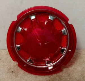 NOS REAR TAIL LAMP LENS 1961 OLDSMOBILE 88 5952069 R4-61 - Picture 1 of 5