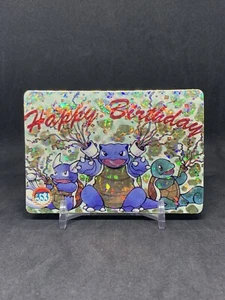 Tarjeta adhesiva prisma expendedora vintage de monstruos de bolsillo Pokémon #353 feliz cumpleaños - Imagen 1 de 2