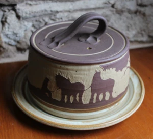 STUDIO POTTERY CHEESE DISH WITH PLOUGHING SCENE - Picture 1 of 3