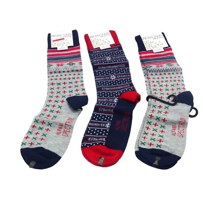 3 Pairs of  Alfani Spectrum Men's Holiday Snowflake Socks, Size 10-13, Gray/Navy - Image 1 of 4