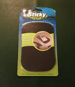 [Brand New] Sticky Pad - Magically Holds Phone On Dash - Photo 1 sur 2