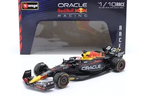 Max Verstappen Red Bull Racing RB19 #1 Formel 1 Weltmeister 2023 1:18 Bburago - Bild 1 von 1