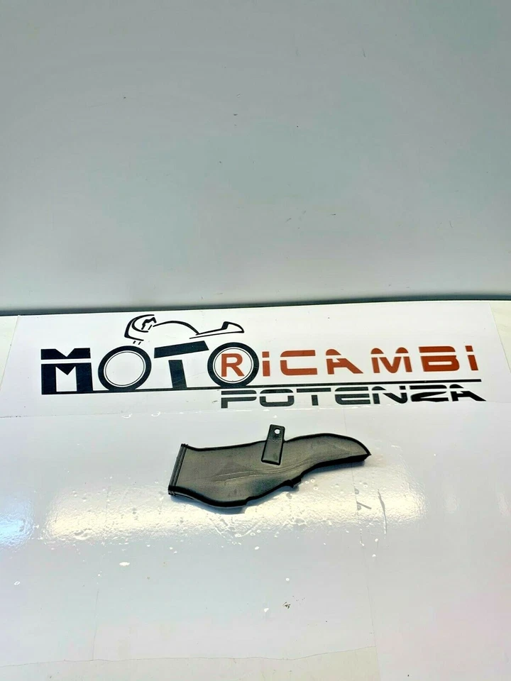 CONDOTTO ARIA RAM AIR TRIUMPH TIGER 800 2010 2014 2200584 - Immagine 1 di 3