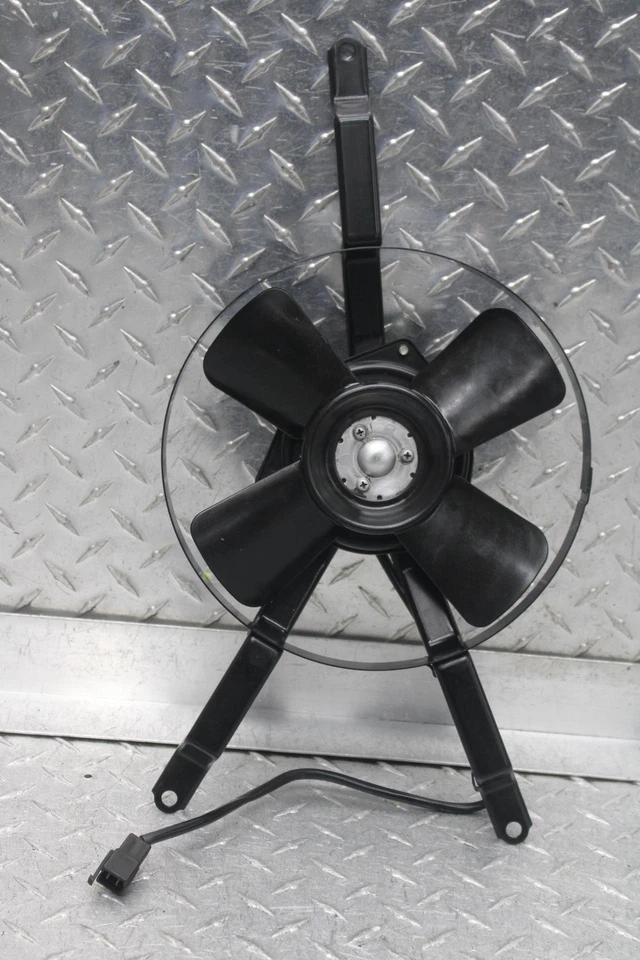 Yamaha Royal Star XVZ1300TF 2005 Venture motor radiador ventilador de refrigeración  Foto 1 de 4