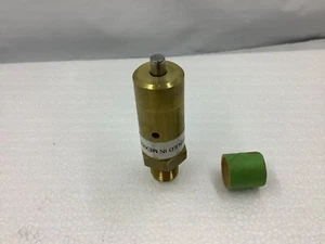 Bendix 205105-G ST-1 Safety Valve 150psi , International 1676692C1, 170.205105 - Picture 1 of 3