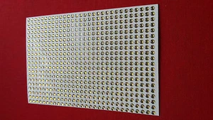 ¡600! Pegatina de acrílico ligeramente elevada gema de oro pegajosa redonda Glitterati - Imagen 1 de 5