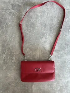 Calvin Klein Handtasche rot - Bild 1 von 3