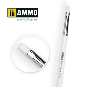 Cepillo de aplicación de calcomanías Ammo Mig Jimenez Step #1 - A.MIG8706 - Imagen 1 de 1