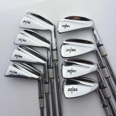 Wilson Golf Eisensatz 8-teilig X/31 Rechtshand Stahlschaft für Rechtshänder - Bild 1 von 4