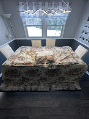 Chaps Ralph Lauren Queen Reversible Comforter Set Wainscott Floral Plaid - Image 1 of 4