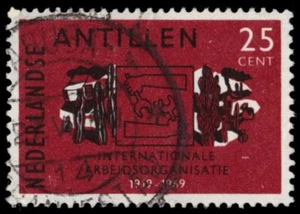 NETHERLANDS ANTILLES 320 - ILO 50th Anniversary (pa84868) - Picture 1 of 1