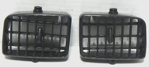 1996-2002 Toyota 4Runner Side Dash Airvents Pair Black - Picture 1 of 6