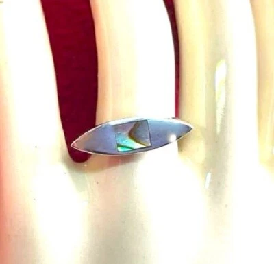 Anillo MODERNO ELEGANTE ABULÓN MINIMALISTA INCRUSTACIÓN PLATA ESTERLINA TALLA 6.5 NUEVO Foto 1 de 2