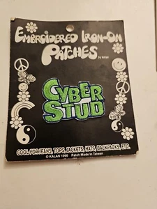 Parches de hierro bordados vintage nuevos de Kalan Cuber Stud - Imagen 1 de 2