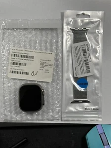 Apple Watch Ultra 2 49mm Titanium Case LTE - Mint Condition - Locked To Account - Photo 1 sur 11