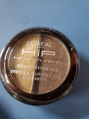 3 LOreal HIP Bright Shadow Duo Eye Shadow - 864 BUSTLING - Image 1 of 3