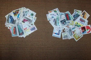 large lot of 100 train postage stamps, topical, most all in excellent shape - Picture 1 of 5