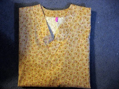 Christmas Gingerbread Men  Handmade Brown Cotton Scrub Top size Small 30-32 - Image 1 of 2